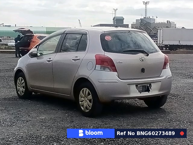 2010 Toyota Vitz