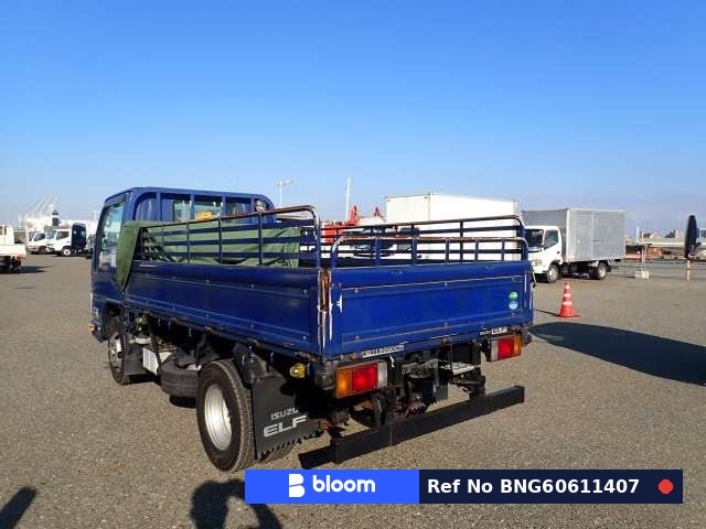 2009 Isuzu ELF Truck
