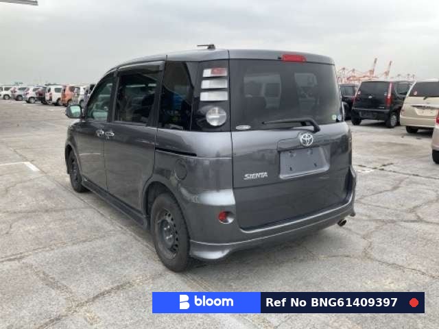 2007 Toyota Sienta
