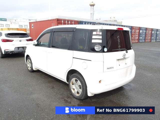 2009 Toyota Sienta