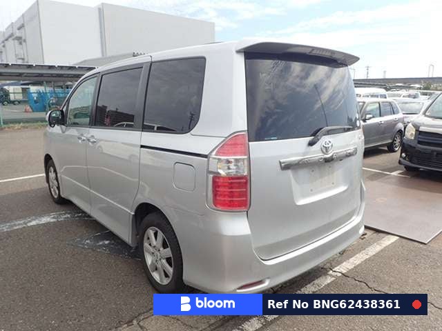 2008 Toyota Noah