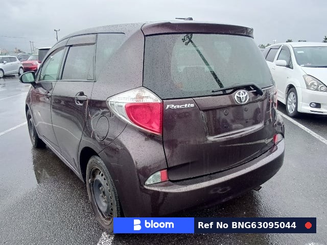2011 Toyota Ractis