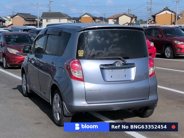 2010 Toyota Ractis