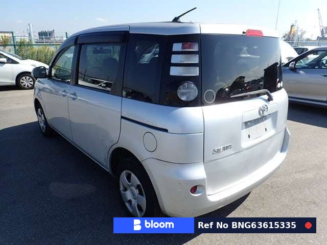 2009 Toyota Sienta