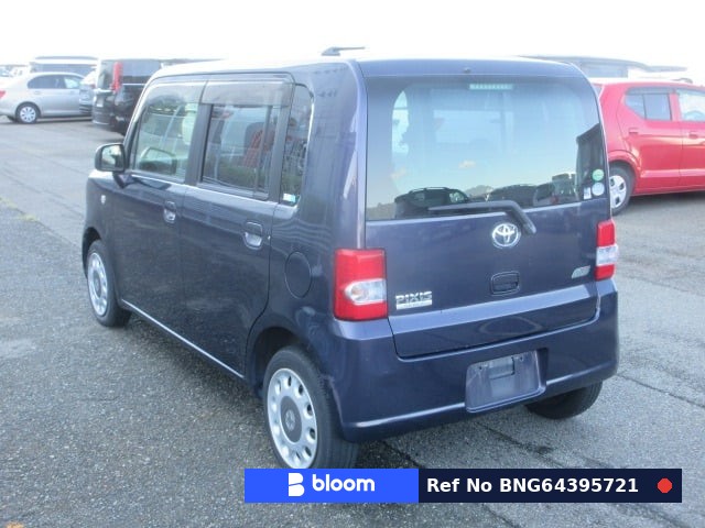 2013 Toyota Pixis Space