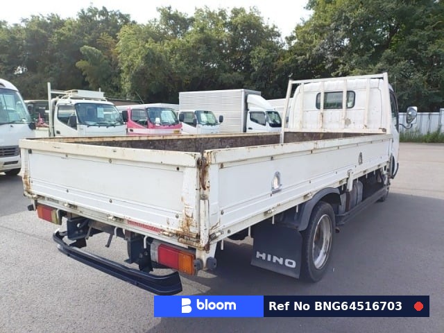 2004 Hino Dutro