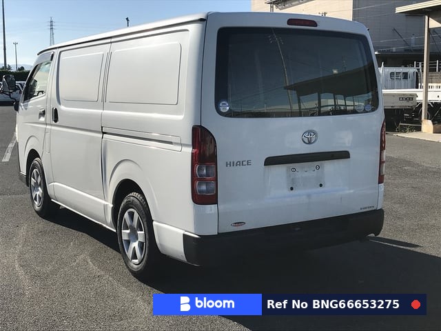2010 Toyota Hiace VAN