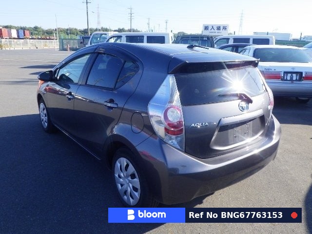2013 Toyota Aqua