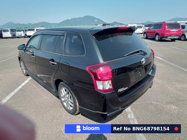 2013 Toyota Corolla Fielder