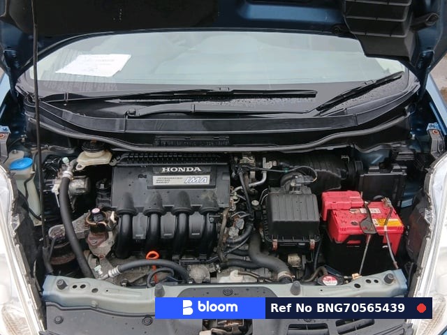 2012 Honda FIT Shuttle Hybrid