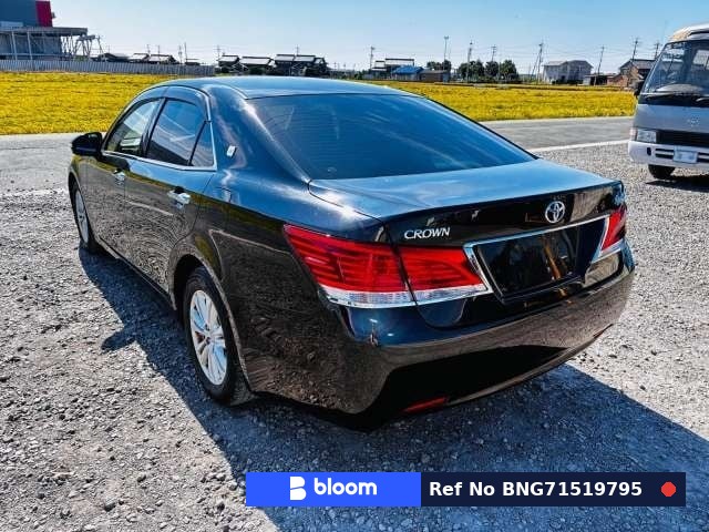 2013 Toyota Crown