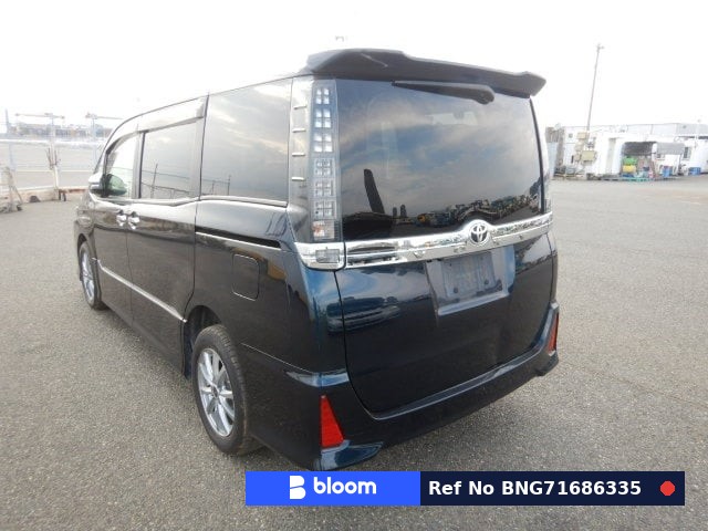 2015 Toyota Voxy