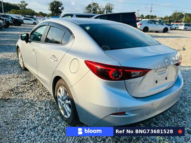 2018 Mazda Axela