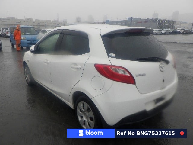 2013 Mazda Demio