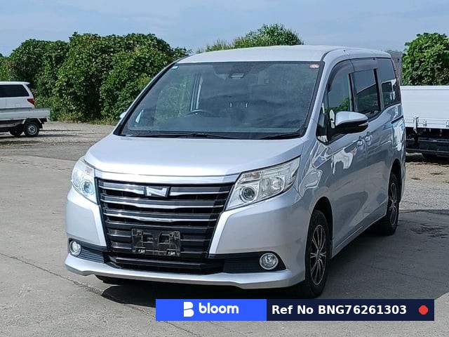 2016 Toyota Noah