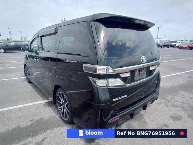 2014 Toyota Vellfire