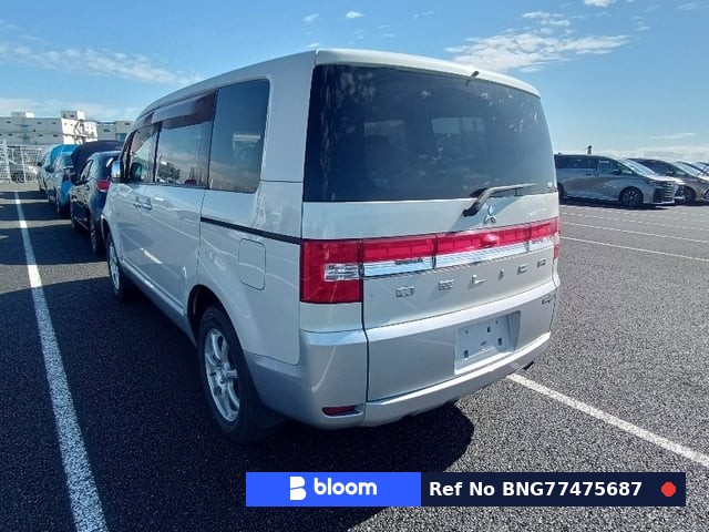 2012 Mitsubishi Delica D5