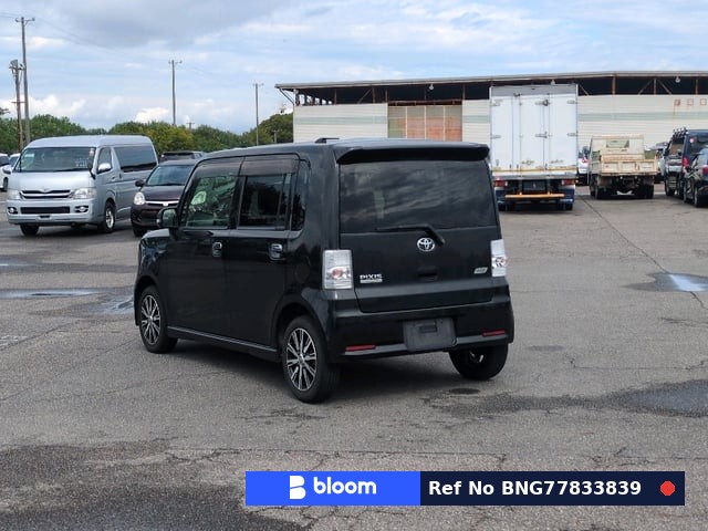 2014 Toyota Pixis Space