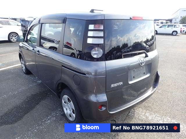 2009 Toyota Sienta