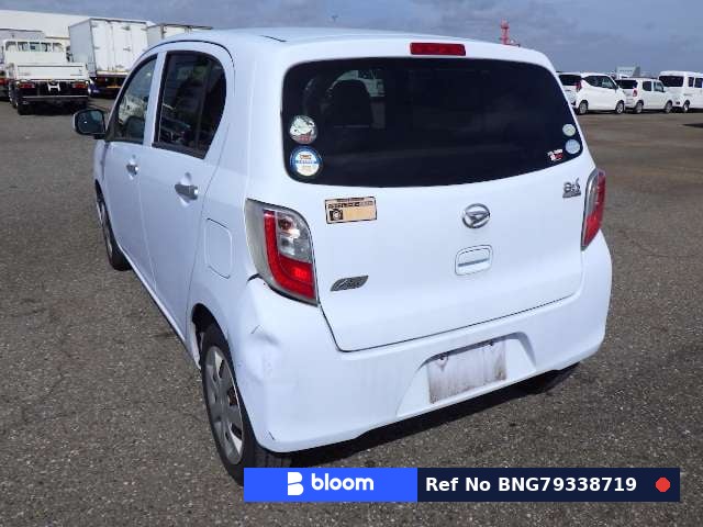 2011 Daihatsu Mira ES