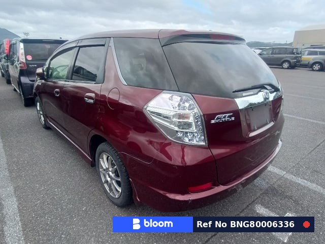 2013 Honda FIT Shuttle Hybrid