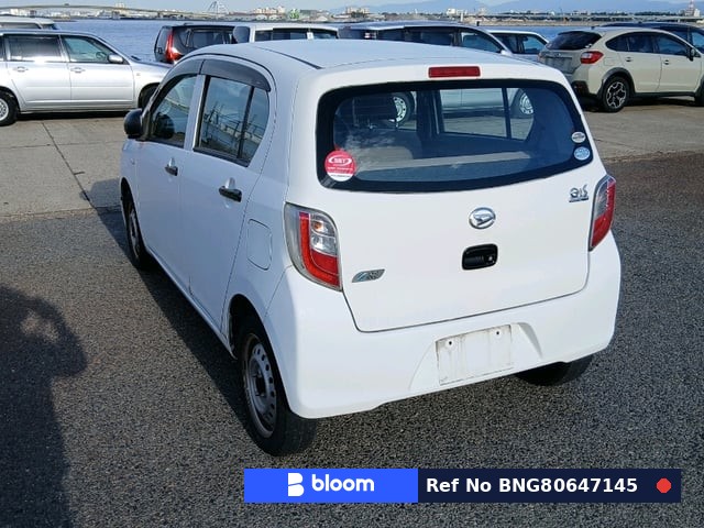 2011 Daihatsu Mira ES