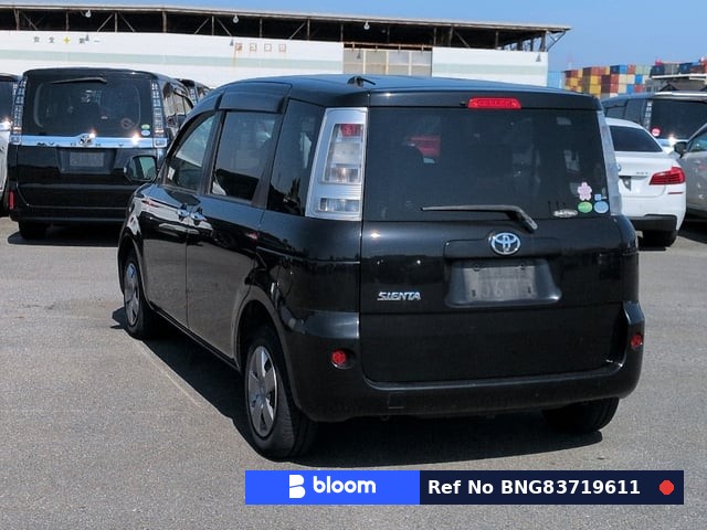 2012 Toyota Sienta