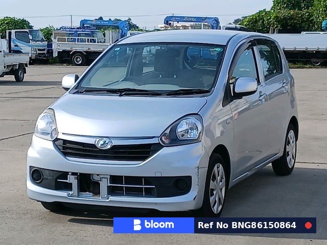 2015 Daihatsu Mira ES