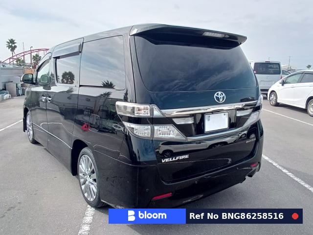 2014 Toyota Vellfire