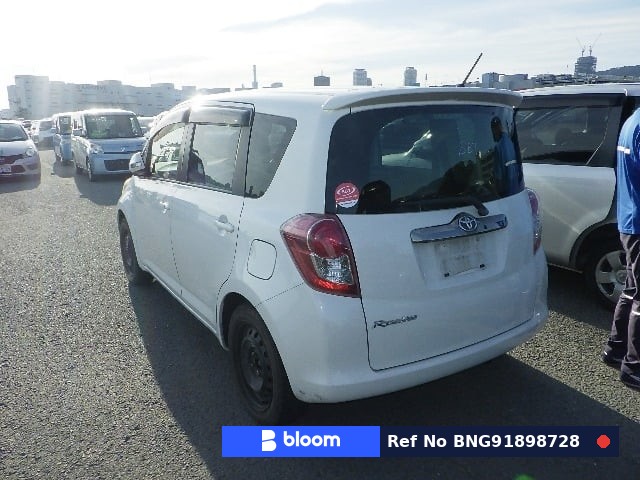2010 Toyota Ractis
