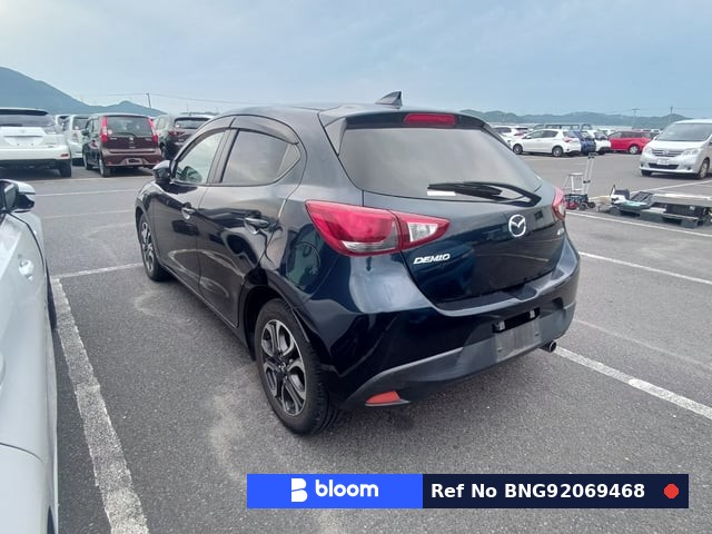 2016 Mazda Demio
