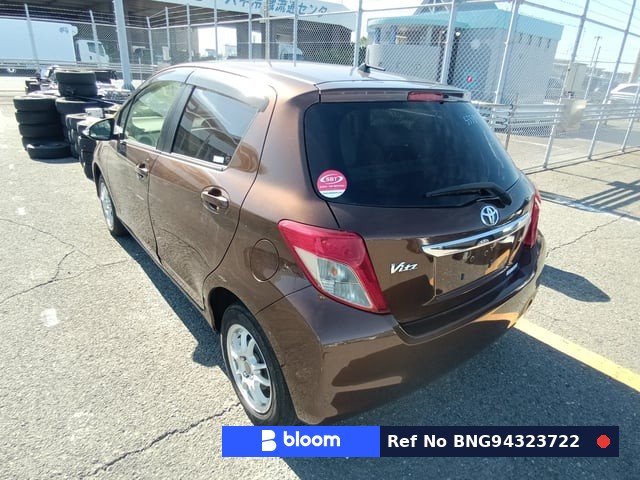 2013 Toyota Vitz