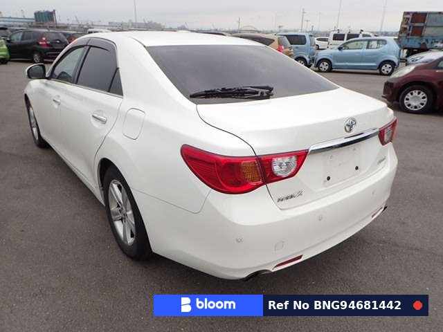 2012 Toyota Mark X