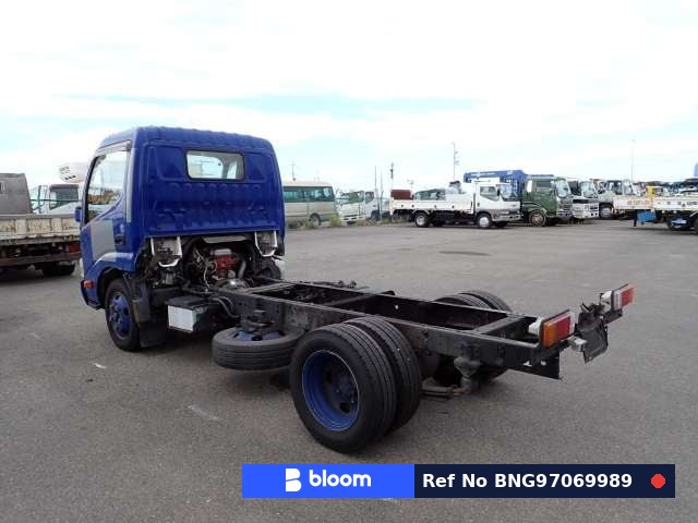 2011 Hino Dutro