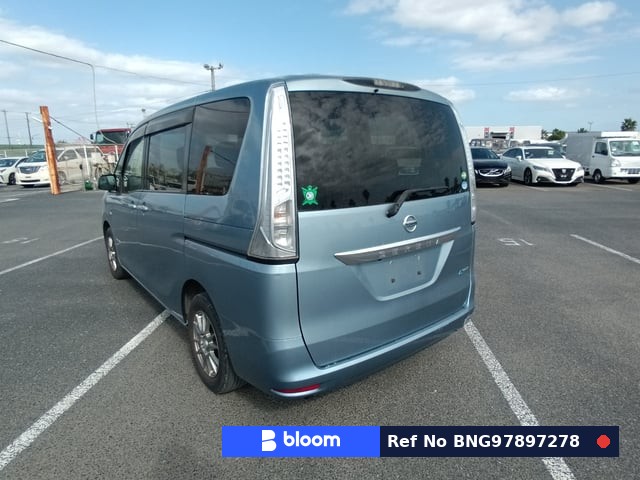 2013 Nissan Serena