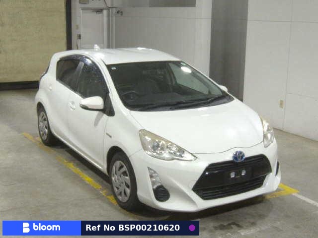 2015 Toyota Aqua