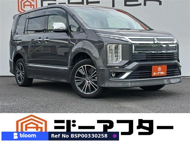 2019 Mitsubishi Delica D5
