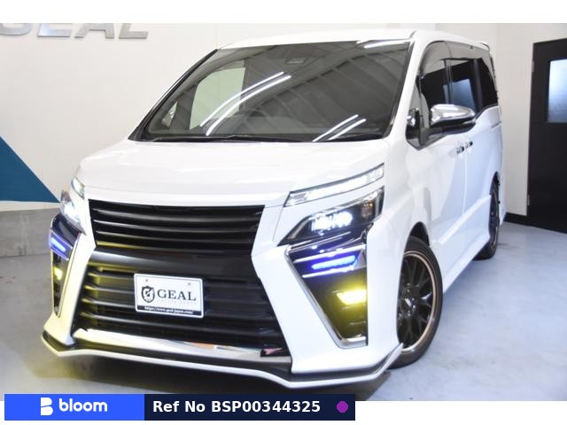 2017 Toyota Voxy