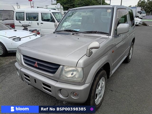 2000 Mitsubishi Pajero Mini