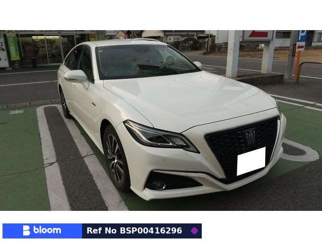 2018 Toyota Crown Hybrid