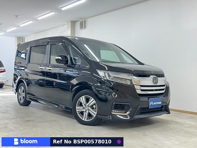 2017 Honda Stepwagon Spada