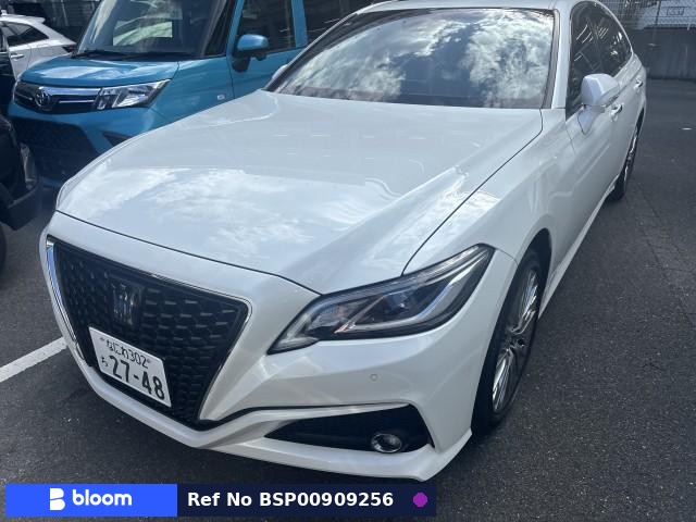 2020 Toyota Crown Hybrid
