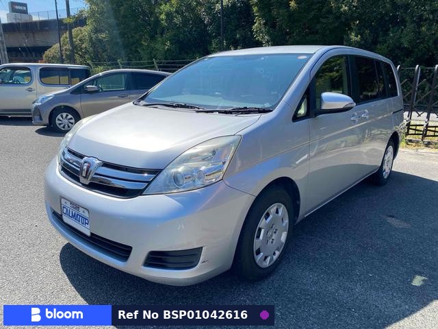 2015 Toyota Isis