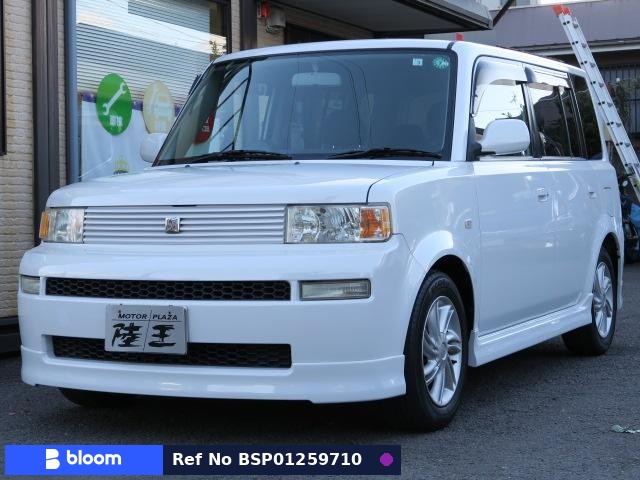 2004 Toyota BB