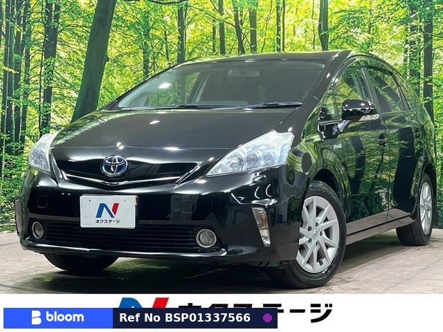 2012 Toyota Prius Alpha