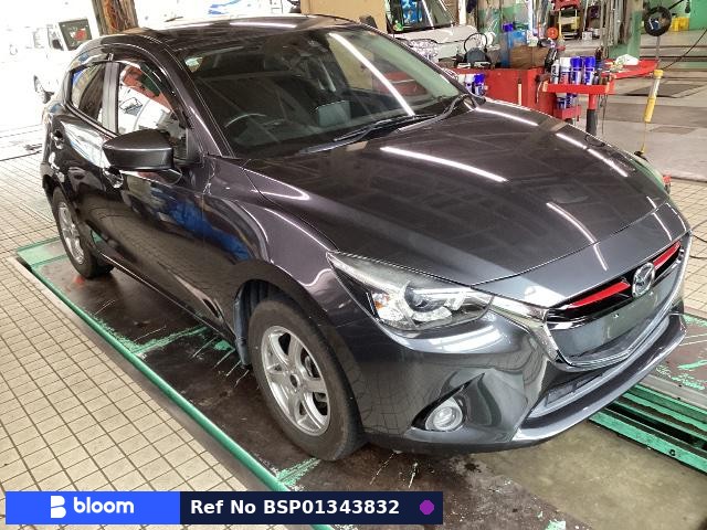 2015 Mazda Demio
