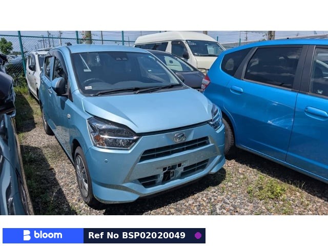 2017 Daihatsu Mira ES