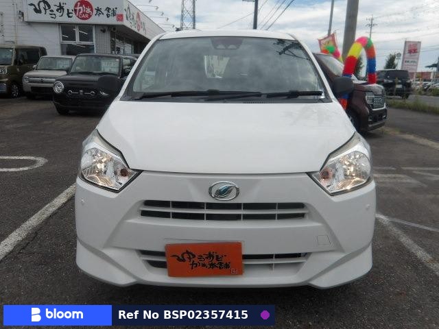2018 Daihatsu Mira ES