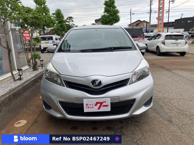 2011 Toyota Vitz