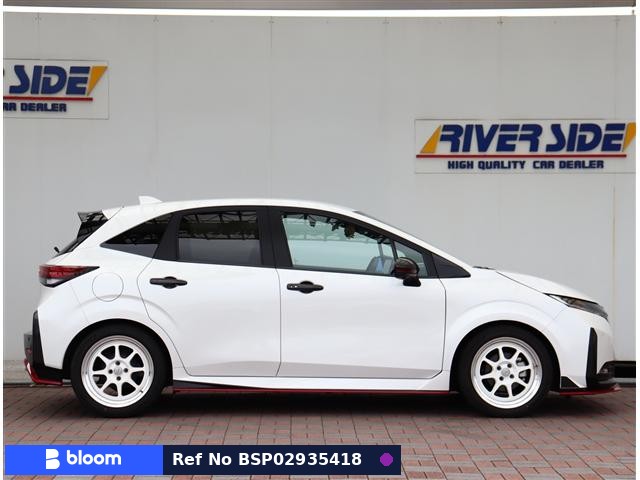 2022 Nissan Aura